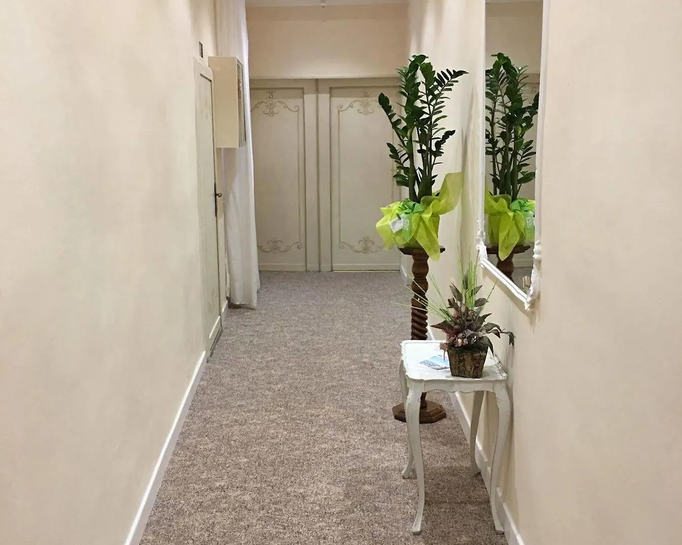 Hotel Moderno Piombino 3*,