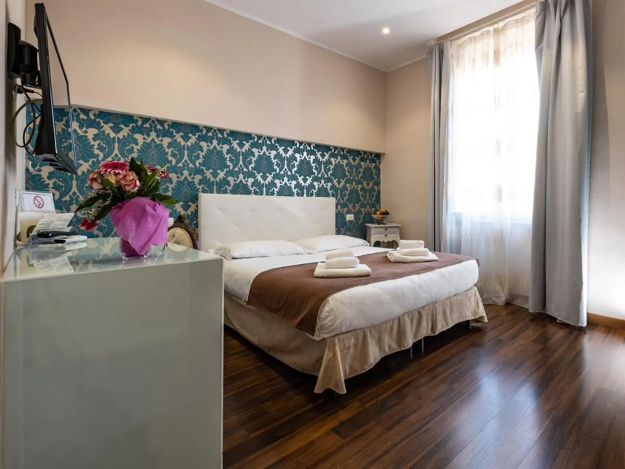 ***  Hotel Moderno Piombino Italy