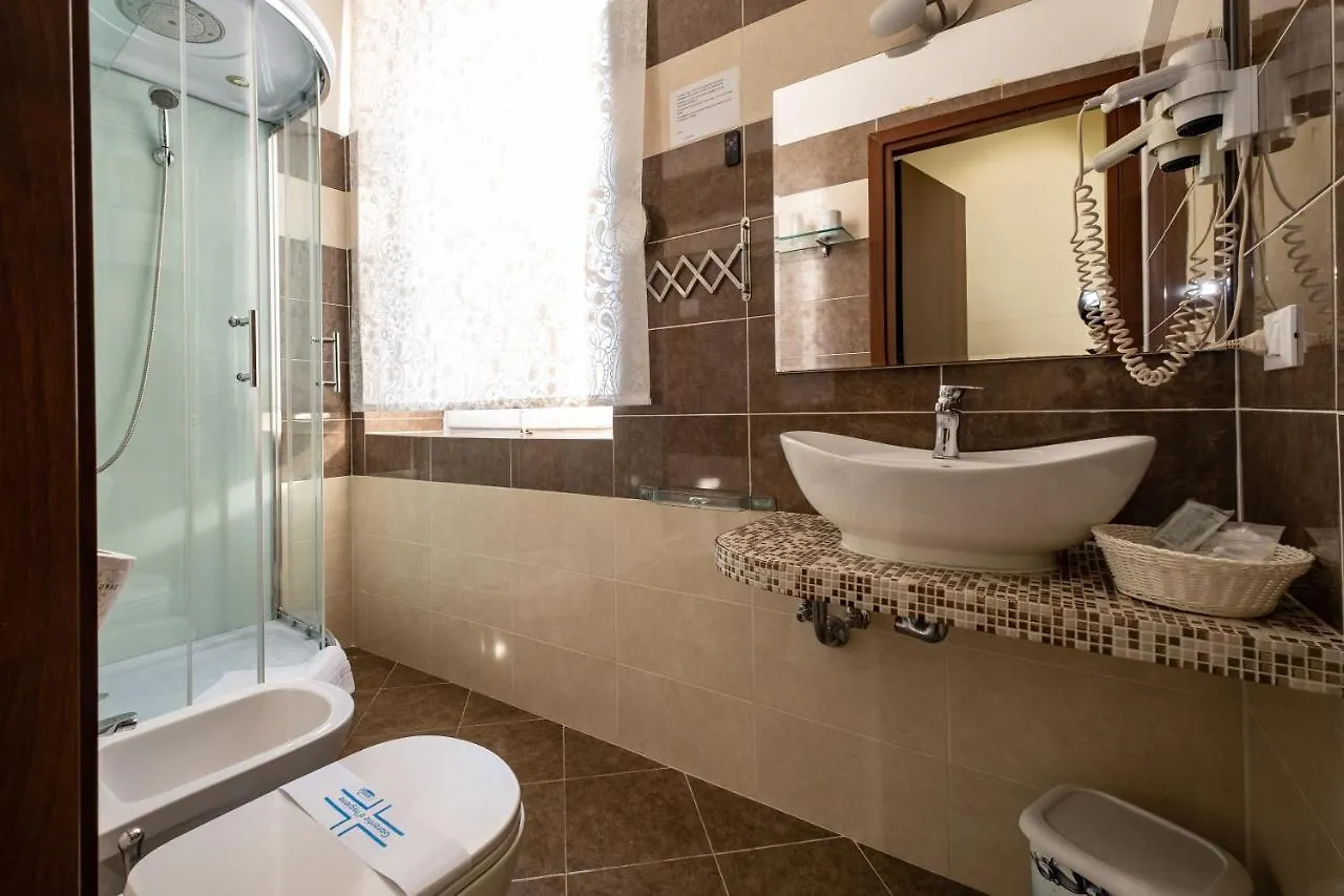 Hotel Moderno Piombino Italy