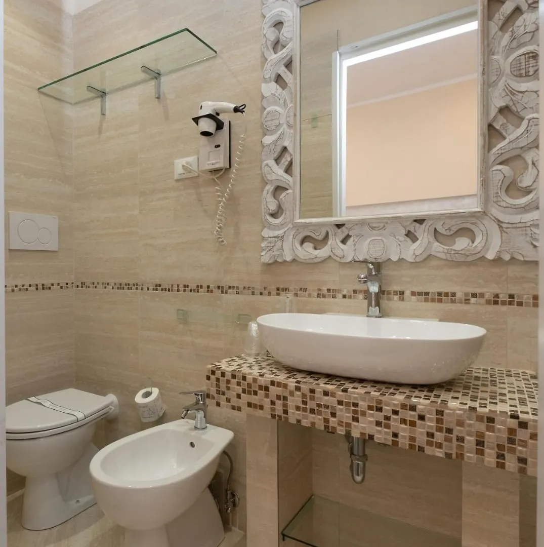 Hotel Moderno Piombino 3*,